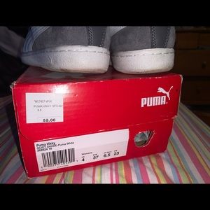 Gray Suede Puma’s Size 6.5 Women’s